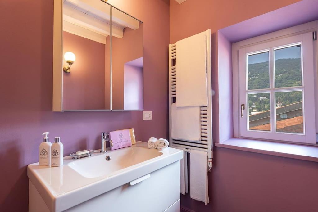 Isola Bella Apartments - Via Villa 28 Стреза Екстериор снимка